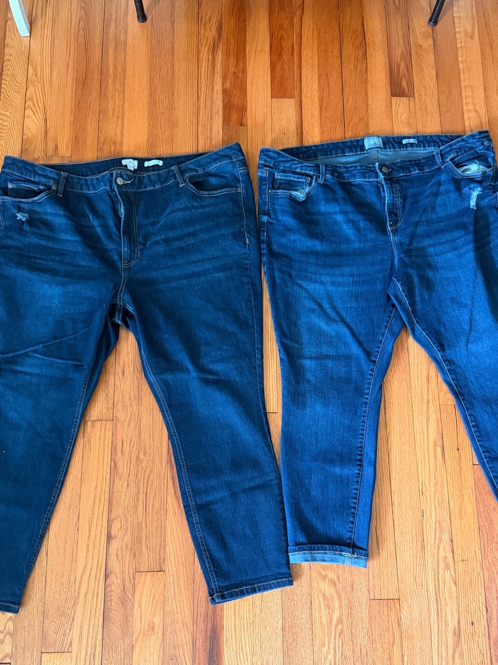 True Craft Women’s Dark Blue Mid Rise Skinny Size 24 Stretch Denim Lot of 2